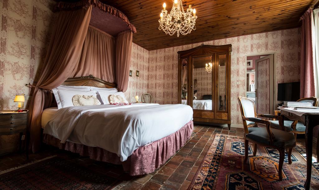 Chateau De L'Abbaye - Teritoria Moreilles エクステリア 写真